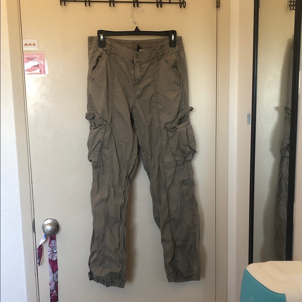 H&M Divided Cargo Pants in Khaki